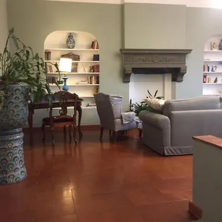 - Panoramic Attic Флоренция