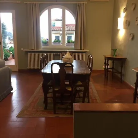 Апартаменты - Panoramic Attic Флоренция